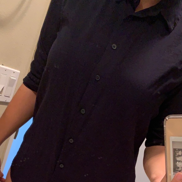 Uniqlo Navy blue button down shirt - Picture 3 of 3